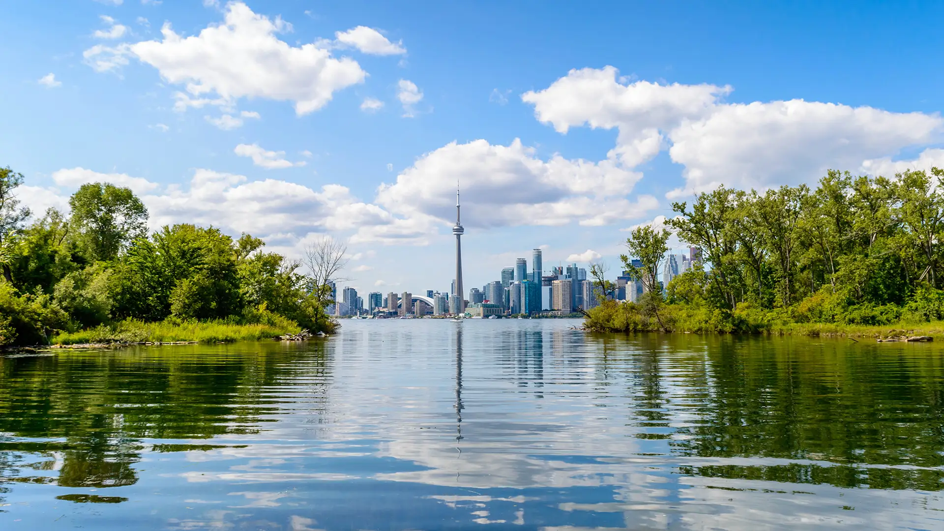 Downtown Toronto photo taken from Toronto island